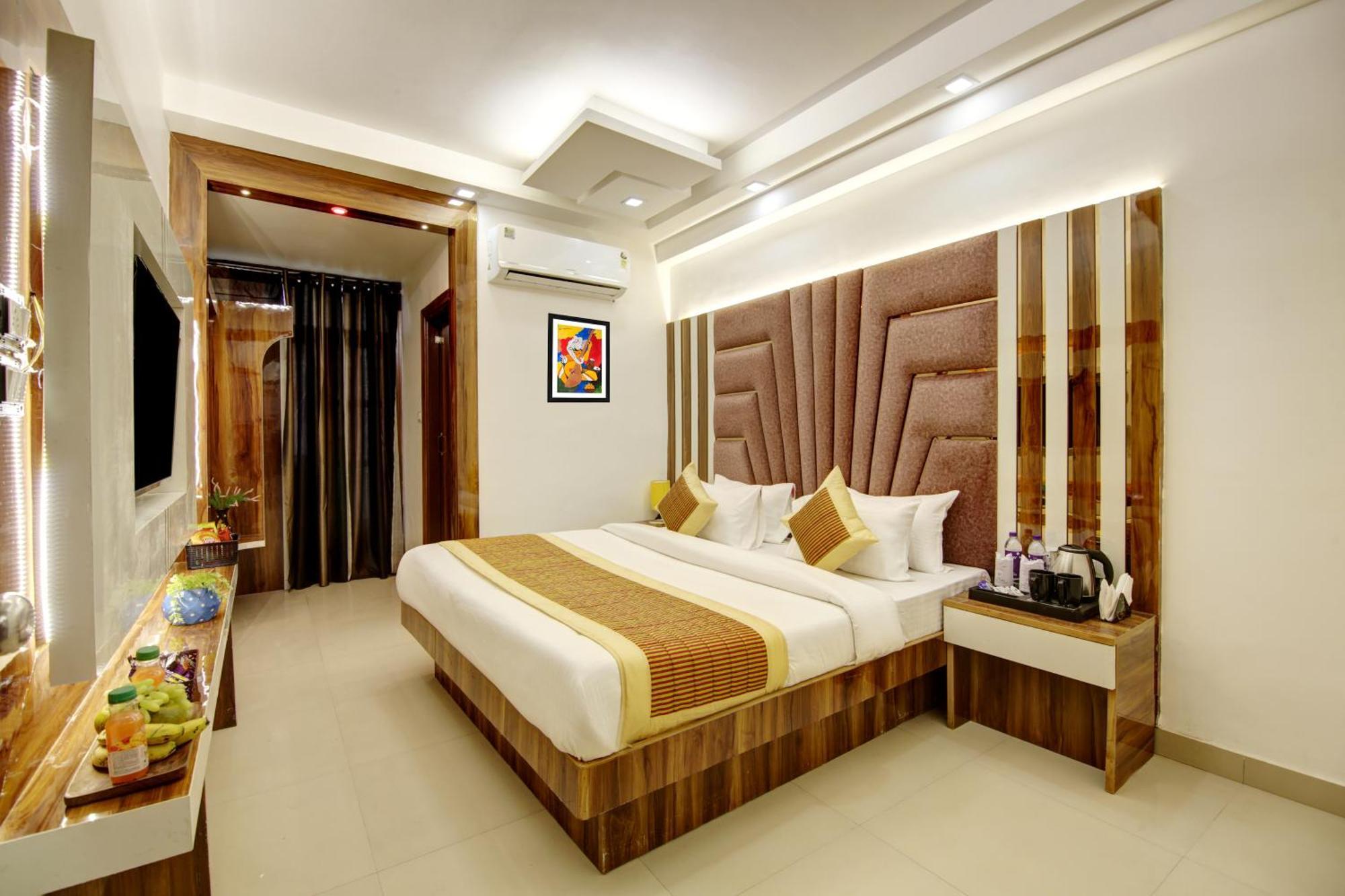 Star - Front Of Railway Station & 5 Minute From Connaught Place 4* New Delhi