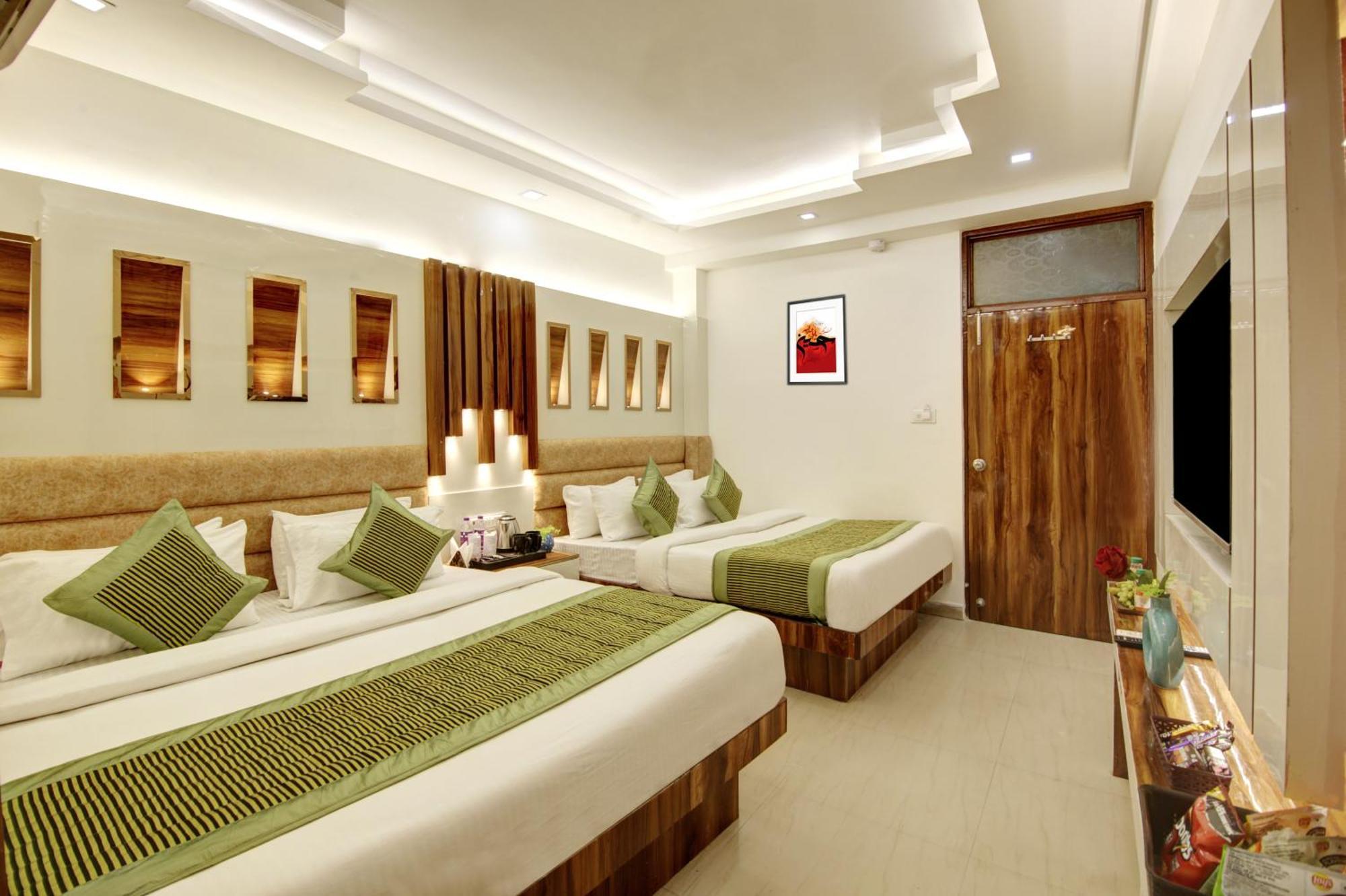Star - Front Of Railway Station & 5 Minute From Connaught Place 4* New Delhi